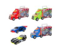Vrachtwagen met 2 raceauto's